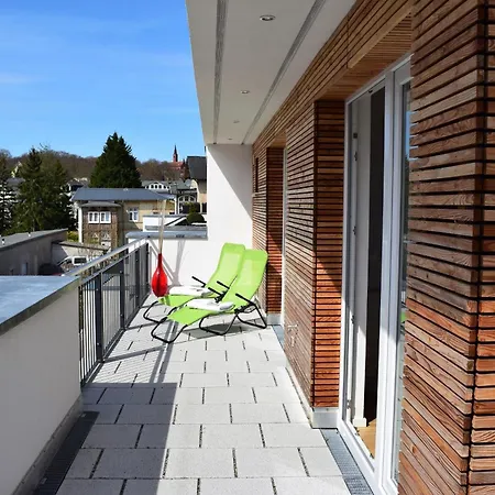 Brise Stadtvilla Blumenhof App 12 아파트